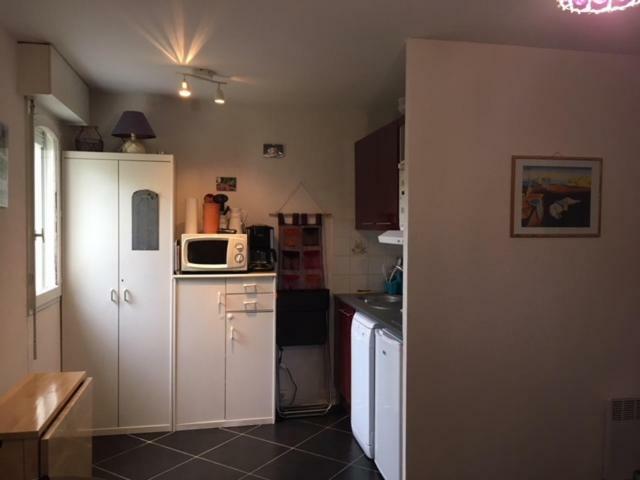 Appartement Proche Mer Avec Jardin Ensoleille Houlgate Exterior photo